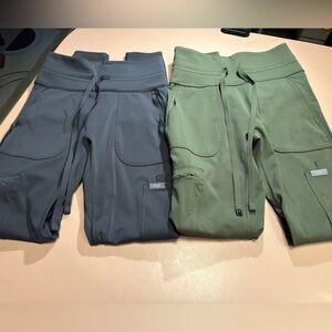 Figs Leggings in Olive Green and Charcoal (2 Pair)